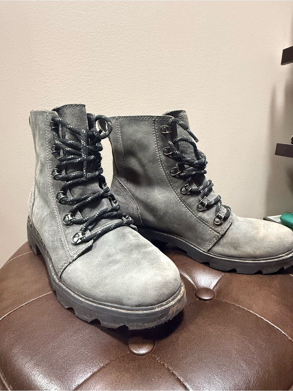 Sorel Men's Gray Suede Lace-Up Hiking Boots